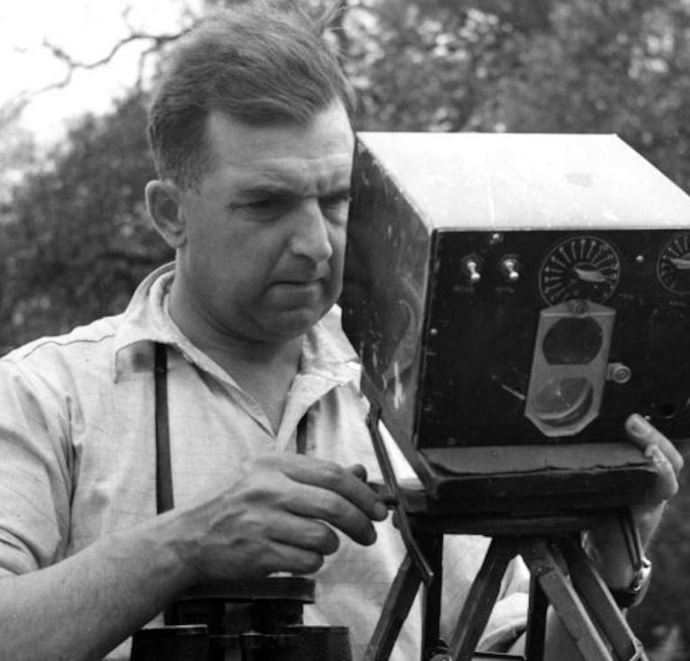  Eric Hosking